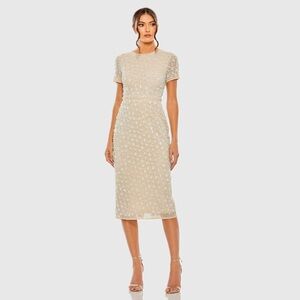 NWT $698 MAC DUGGAL Beige High Neck Short Sleeve Embellished Midi Sheath Dress